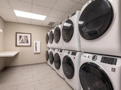 Staybridge Suites Sioux City Southeast