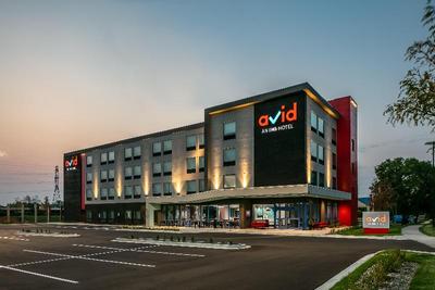avid hotel Roseville - Minneapolis North