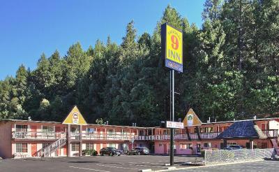 National 9 Inn Placerville
