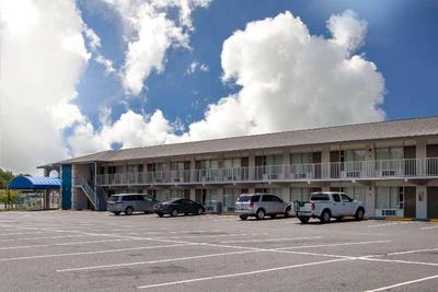 Days Inn By Wyndham Apopka/Orlando