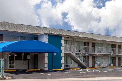Days Inn By Wyndham Apopka/Orlando