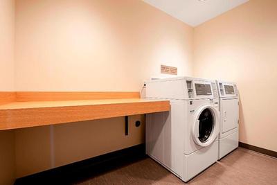 Fairfield Inn & Suites By Marriott Duluth Waterfro