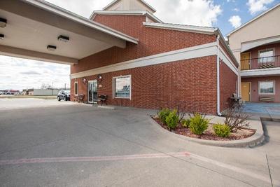 OYO Hotel Valley View TX, I-35
