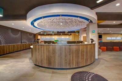 Tru by Hilton Alcoa Knoxville Airport