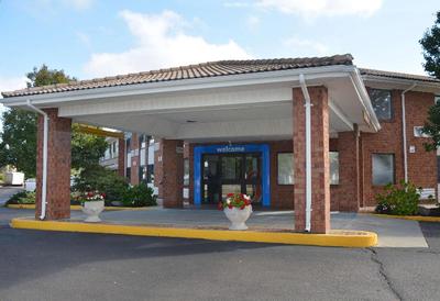 Motel 6 Newport, RI