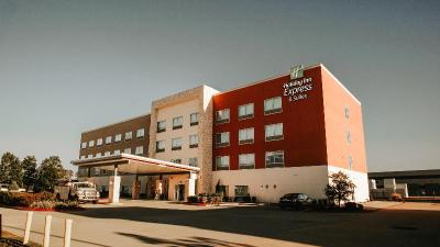 Holiday Inn Express &Suites Houston North I 45 Spr