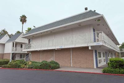 Motel 6 Sacramento, CA - Central