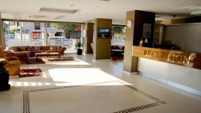 Wox Ew Hotel