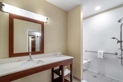 Comfort Inn Suites Winchester