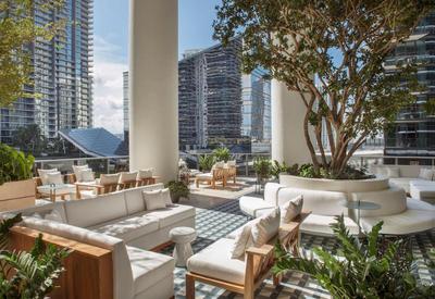 SLS LUX Brickell