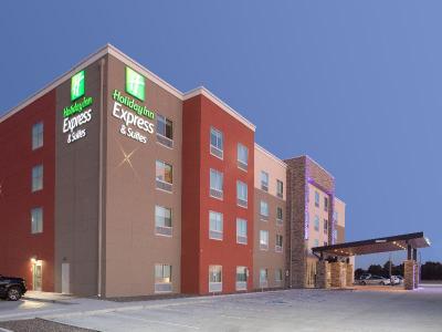 Holiday Inn Express and Suites Goodland I 70