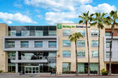 Holiday Inn Express & Suites – Glendale Downtown