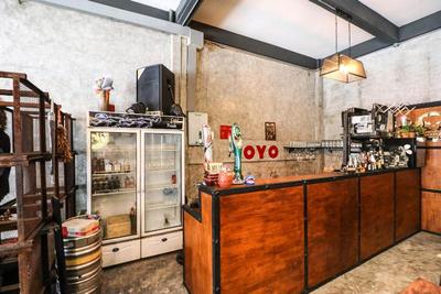 Oliver’s Hostel