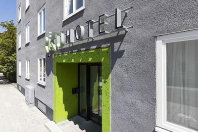 RiKu HOTEL Neu-Ulm