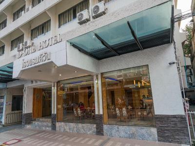D-One Hotel