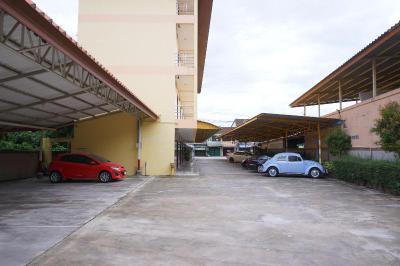Jirasin Hotel & Apartment