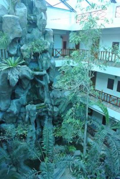 Chaikanathani Hotel