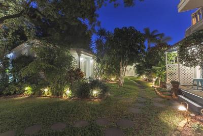 Meranova Bed & Breakfast