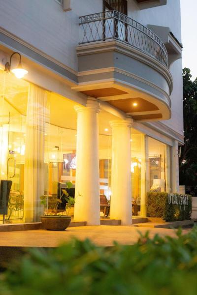 Brs Hotel