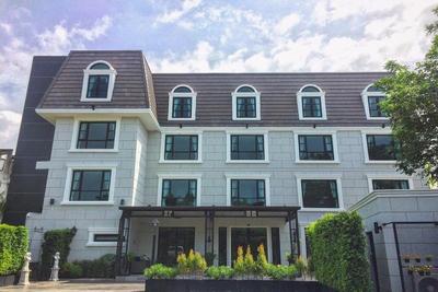 Marquise Boutique Hotel