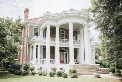 1912 Bed And Breakfast