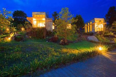 Twelve Oclock Resort