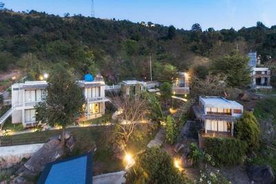 Twelve Oclock Resort
