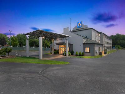 Motel 6 Milan, OH - Sandusky