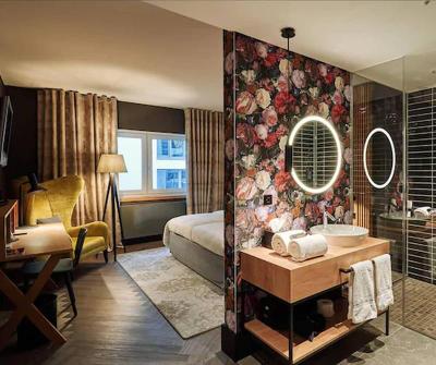 Hotel Wunnerswat