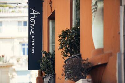 Arome Hotel