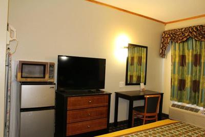 Homegate Inn and Suites