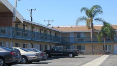 Castaway Motel