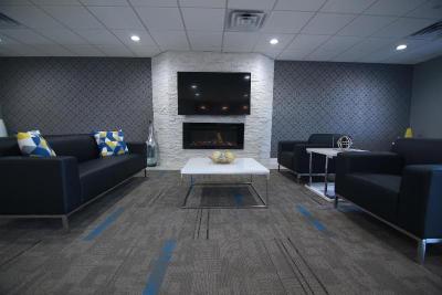 Home Inn And Suites