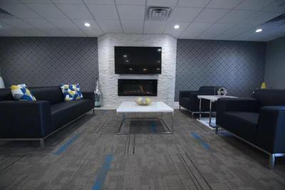 Home Inn And Suites