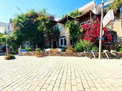 Asterina Hotel