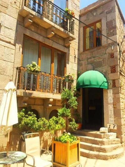 Tas Hotel 17