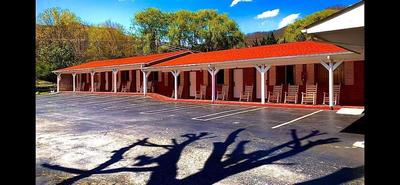 Travelowe's Motel