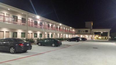 Palace Inn 290 & Jones Rd