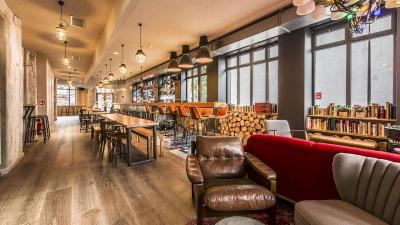 Les Piaules Hostel