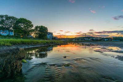Rockport Inn And Suites