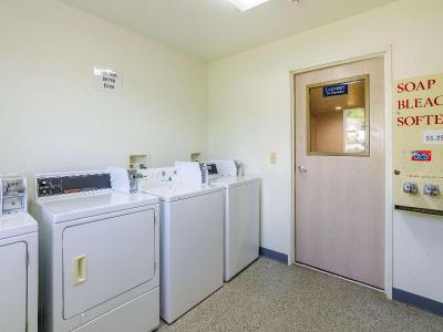 Motel 6 Bristol, VA