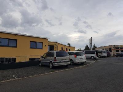 Sunnys Hotel & Residence