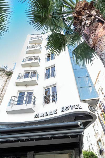 Malak Hotel