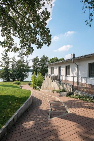 Villa-Meehr