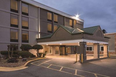 Country Inn & Suites by Radisson, North Little Roc