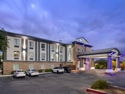 Best Western Medical Center North Inn & Suites Nea