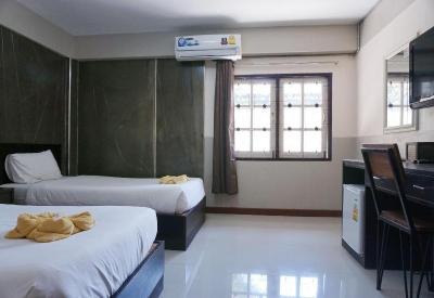 Puangpech Hotel