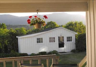 School House Inn