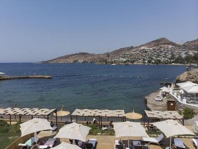 Yaz Beach Hotel