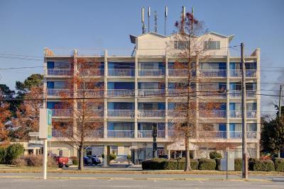 Motel 6 Norfolk, VA – East Little Creek